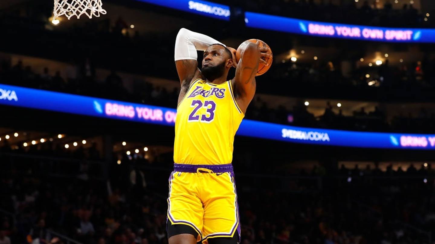 O LeBron James τώρα και παραγωγός ντοκιμαντέρ στο History Channel
