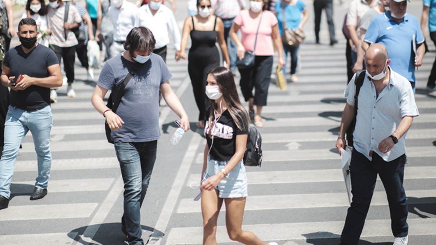 Κορονοϊός: 2.046 νέα κρούσματα