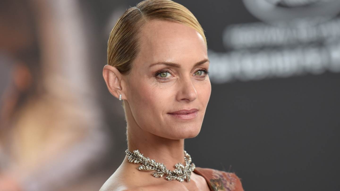 Amber Valletta, A Woman We Love
