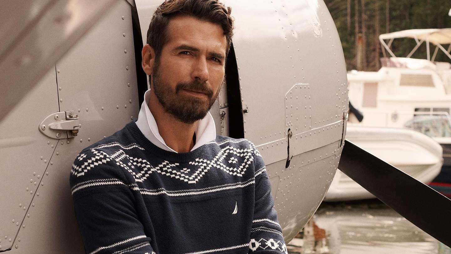 #SeasonFavorites: Το ξεχωριστό πουλόβερ που θα σε ζεστάνει τα φετινά Χριστούγεννα