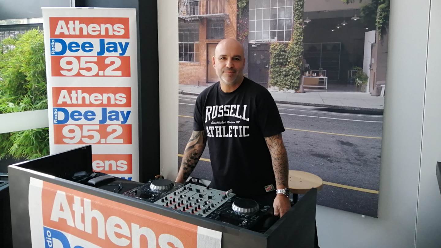 To πάρτι του 95,2 Athens DeeJay παρέα με το νέο MINI Clubman