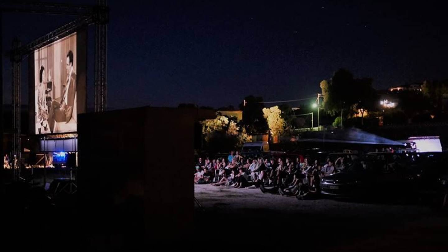 Όλη η Σύρος ένα μεγάλο θερινό σινεμά