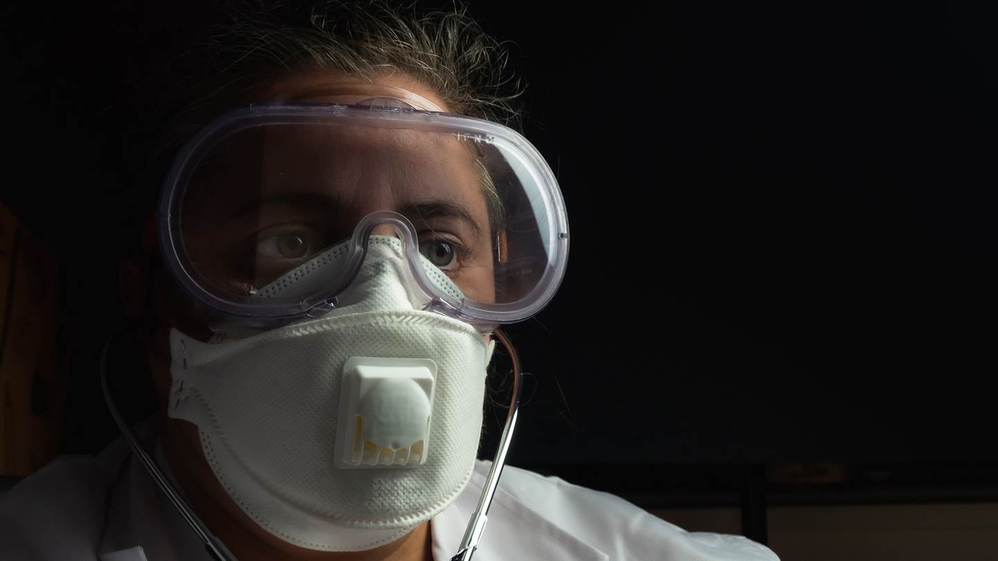 Στο τραπέζι νέα μέτρα για τον κορονοϊό