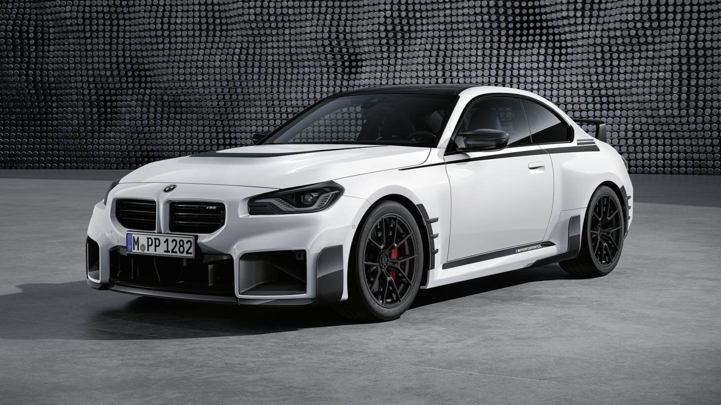 Τα extra αγωνιστικά καλούδια της νέας BMW M2