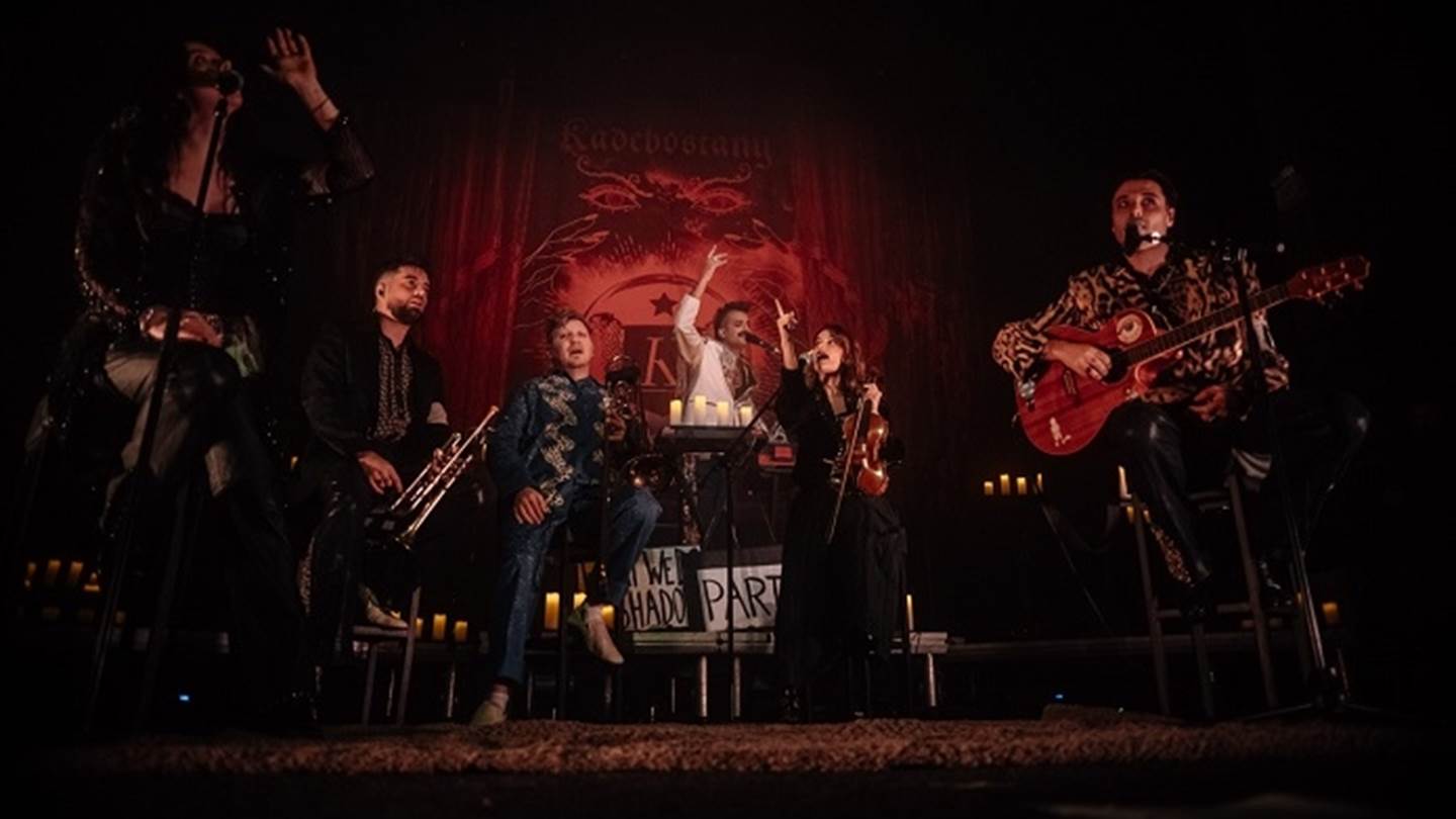 Μια ματιά στο απίθανο live των Kadebostany στην Αθήνα