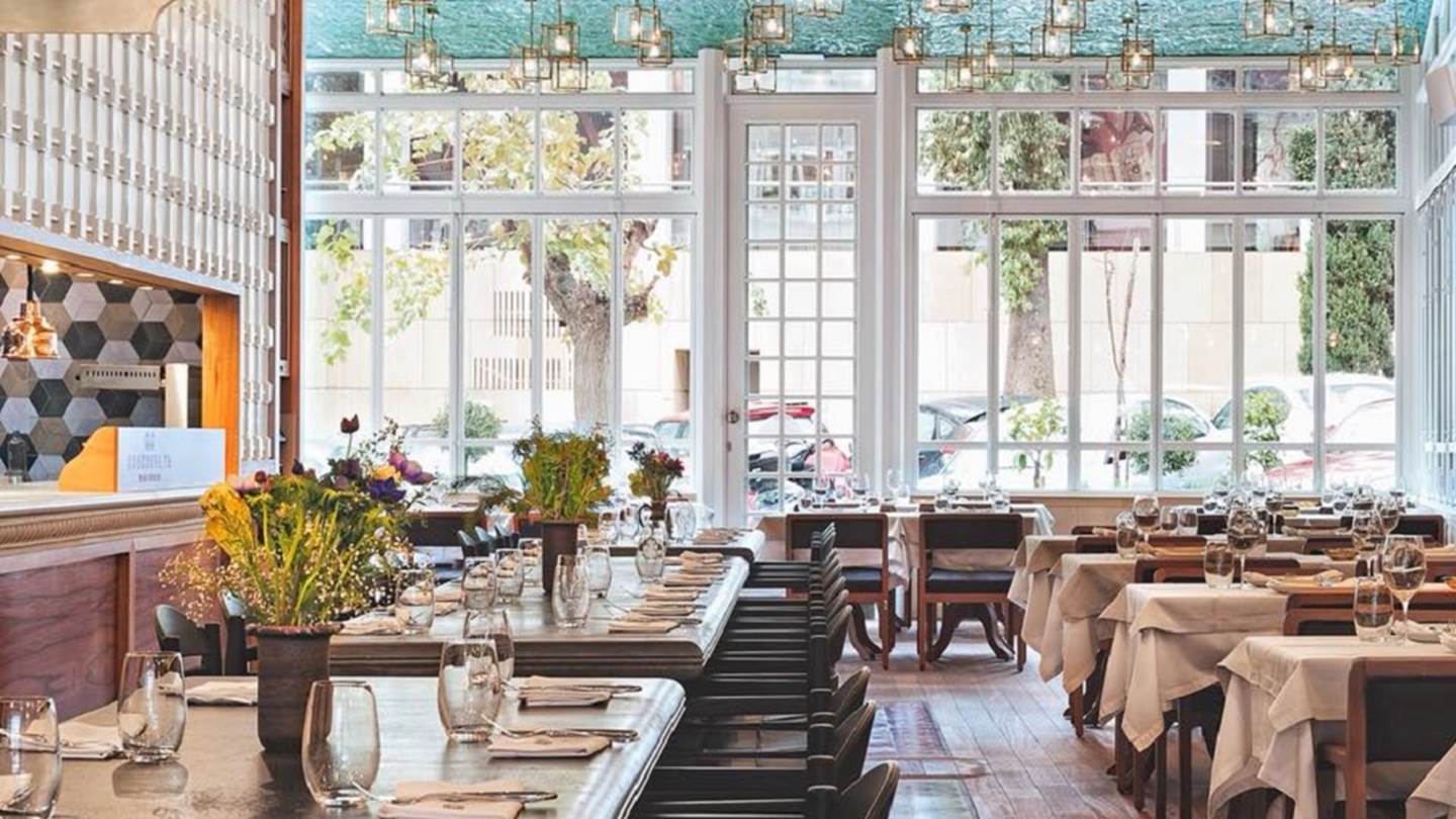 Cookoovaya, Basegrill και Travolta μαγειρεύουν για τους γιατρούς της πόλης