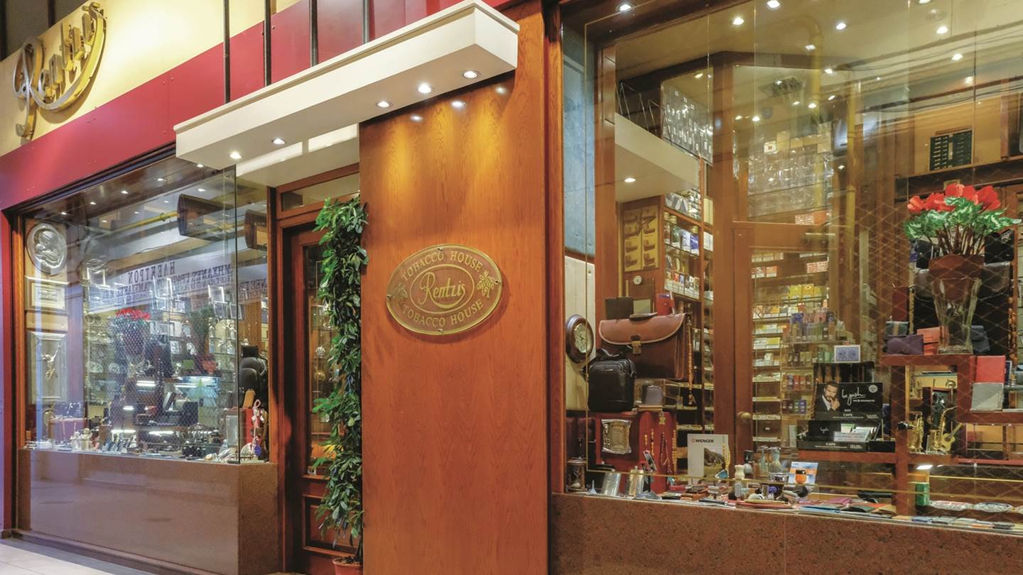 Rentzis Tobacco House: Sherlock Holmes, Winston Churchill και ένα ταξίδι στον κόσµο του καπνού