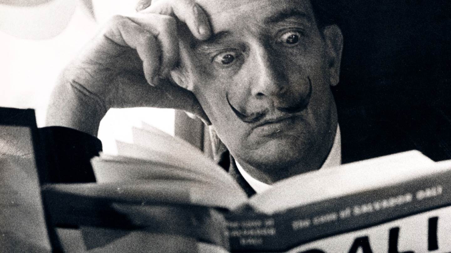 Καιρός για (νέα) βιβλία