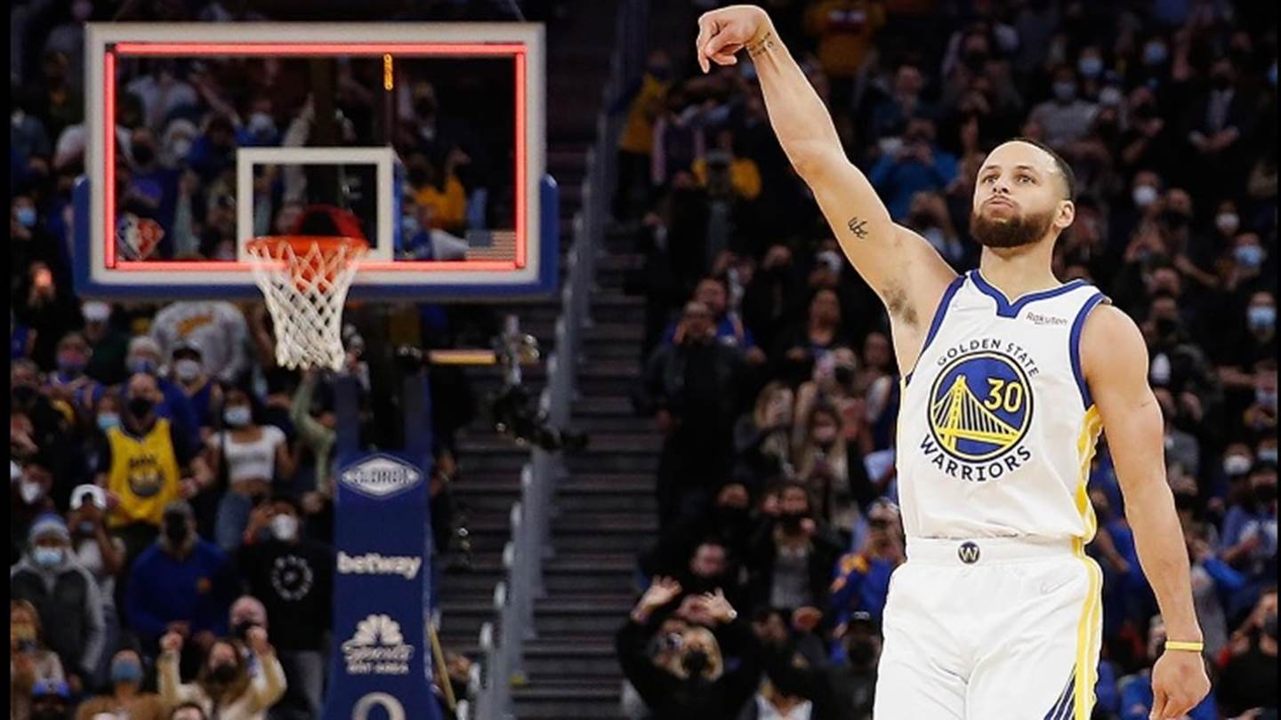 Ο Steph Curry άλλαξε το παιχνίδι