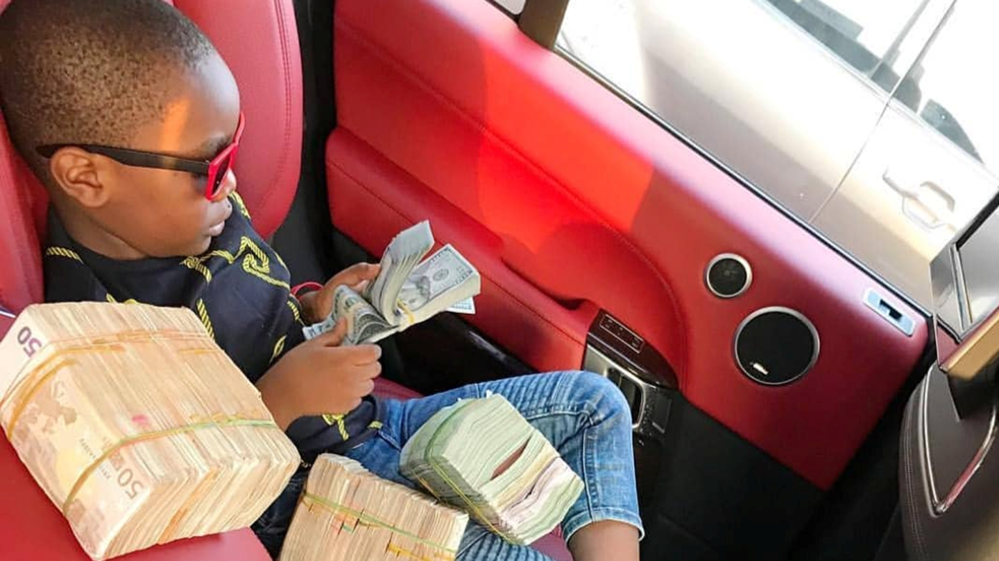 O νεότερος δισεκατομμυριούχος του πλανήτη