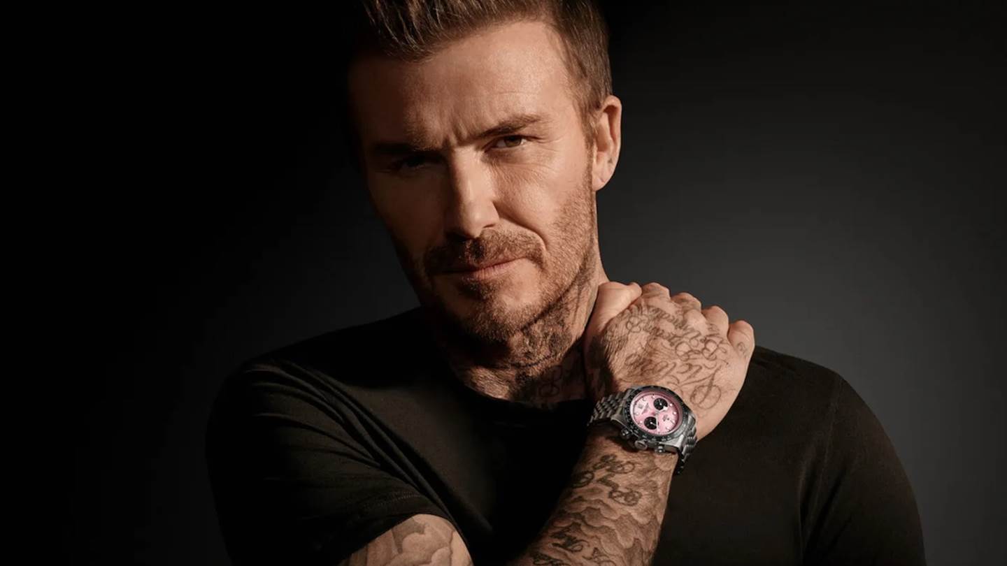 To νέο ρολόι του David Beckham παίζει σοβαρή μπάλα