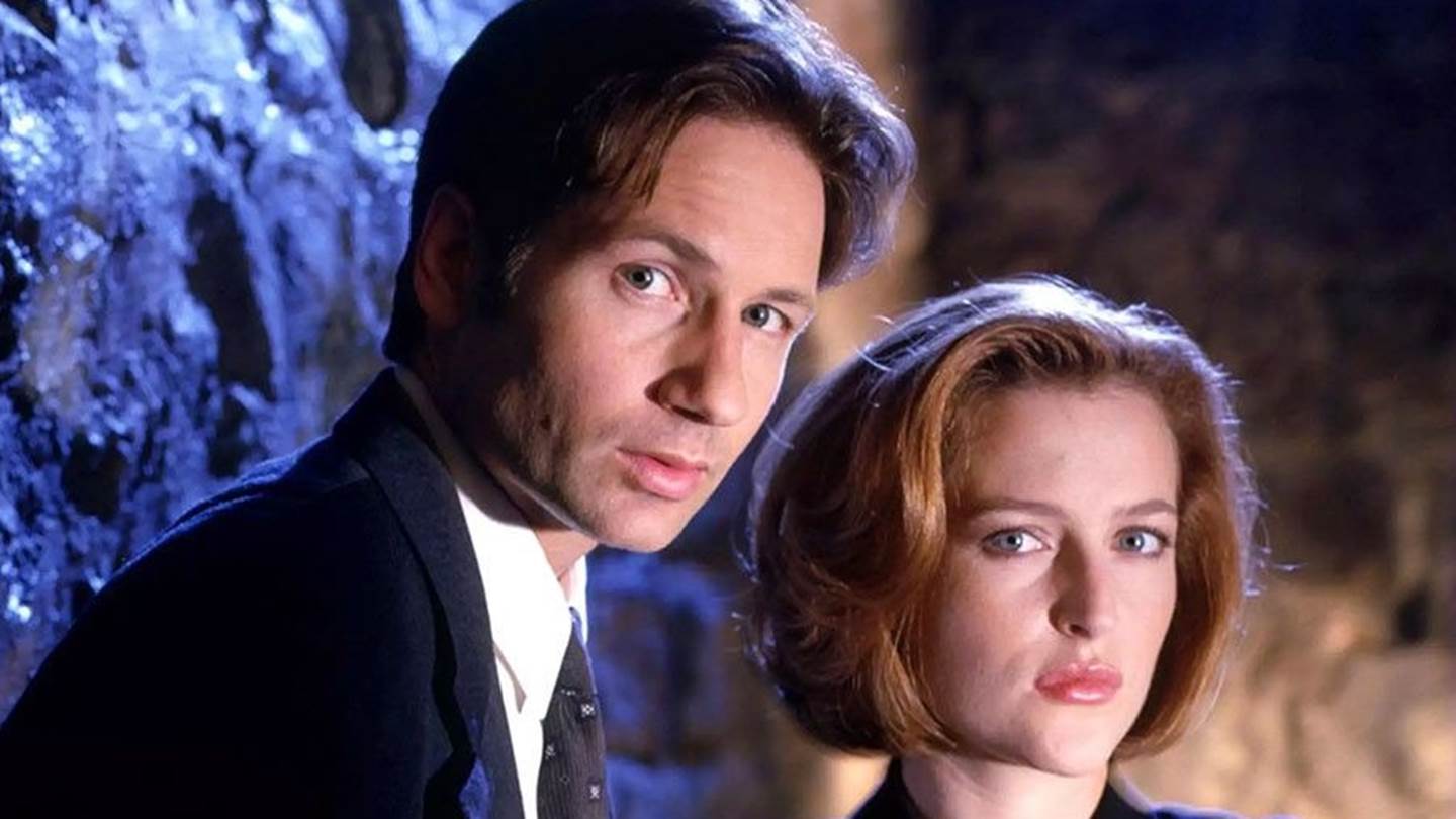 Τα 5 καλύτερα επεισόδια X-Files που έχει γράψει ο δημιουργός των Breaking Bad / Pluribus