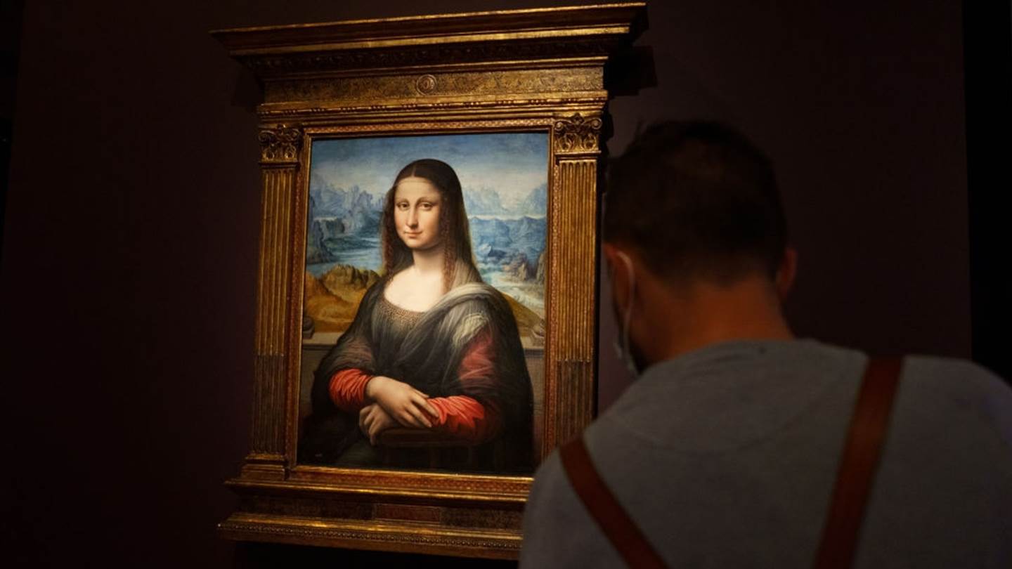 Γιατί το Λούβρο θα μεταφέρει τη Μόνα Λίζα σε άλλο χώρο