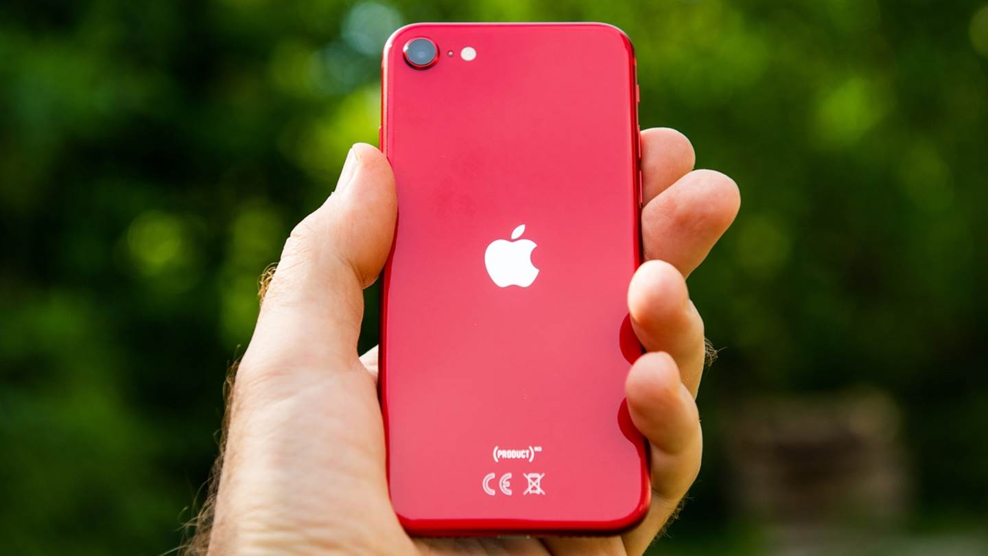 Όλες οι πληροφορίες για το νέο, φθηνότερο iPhone