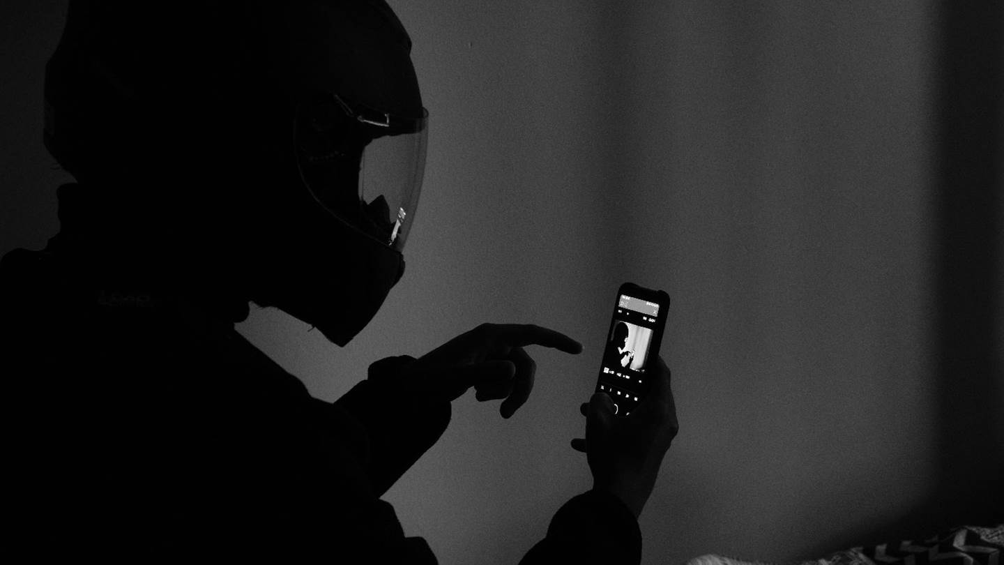 Πώς λειτουργούν οι νέες τηλεφωνικές απάτες