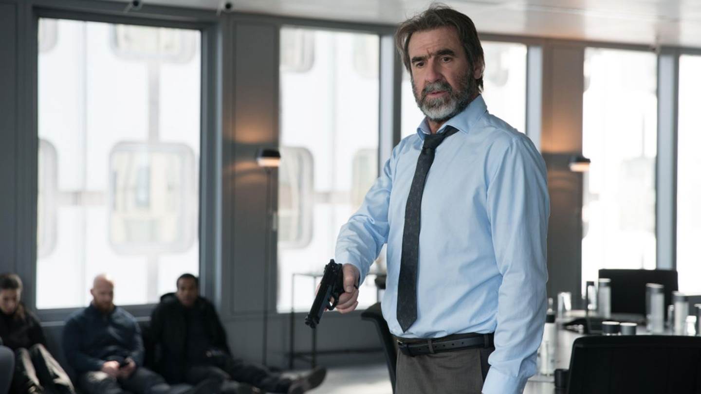 O Eric Cantona δεν μασά τα λόγια του στο Inhuman Resources του Netflix