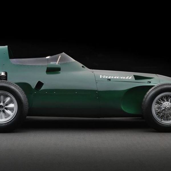 Η θρυλική Vanwall του 1958 έρχεται ξανά στη ζωή