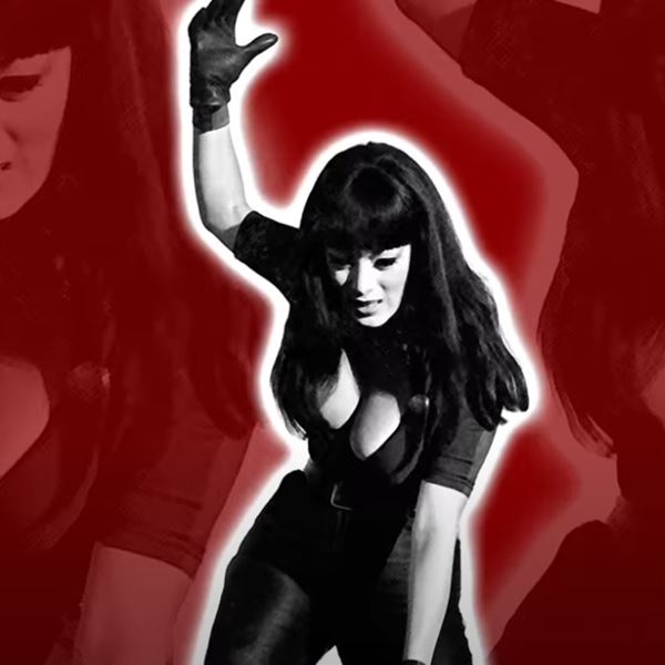 Η ιστορία της θρυλικής Tura Satana γίνεται ντοκιμαντέρ
