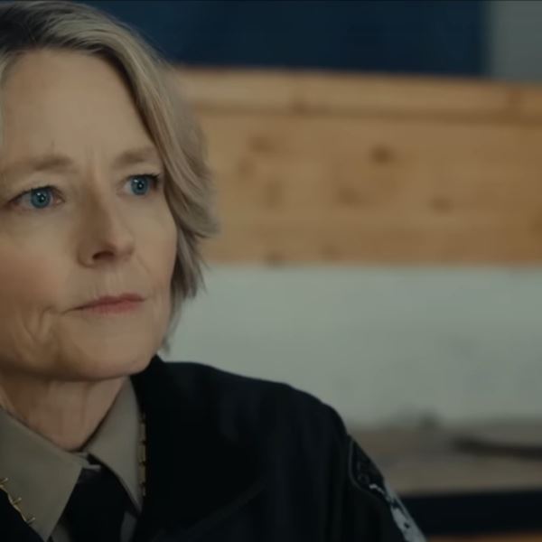Nέο trailer για το True Detective με τη Jodie Foster