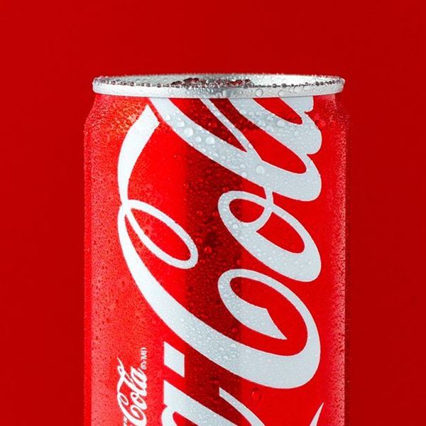 Γιατί η Coca-Cola είναι κόκκινη