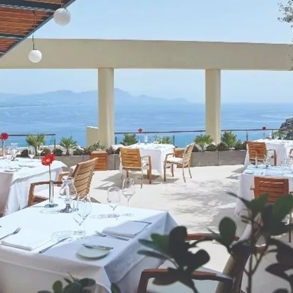 Η Λίνδος της Ρόδου μέσα από πέντε πιάτα