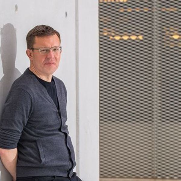 Henry Timms, από το Lincoln Center στο ΚΠΙΣΝ