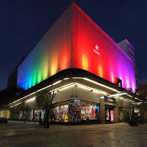 Xmas season | Με γιορτινή διάθεση στα πολυκαταστήματα Notos