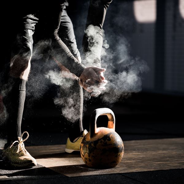 Τι είναι η 'προπόνηση κοντά στην αποτυχία' και γιατί θα σε βοηθήσει να πετύχεις τους στόχους σου στο γυμναστήριο