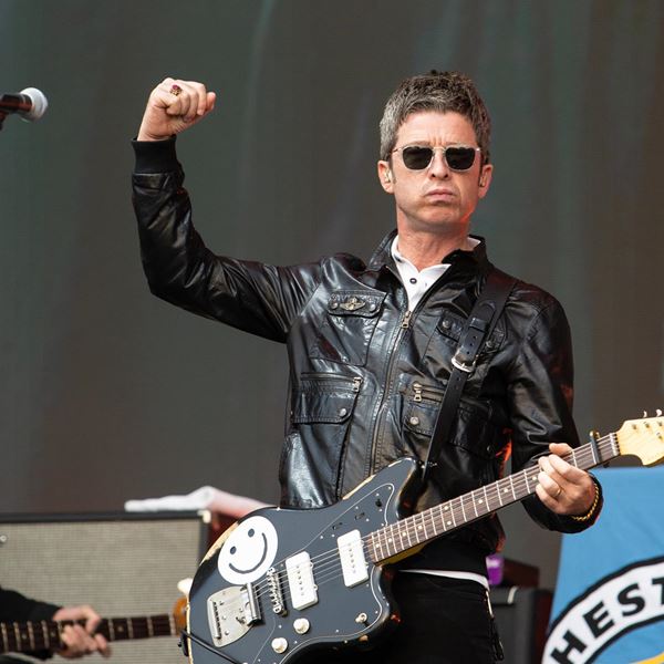 Ο Noel Gallagher δεν πιστεύει ότι "το ποδόσφαιρο θα γυρίσει σπίτι του"