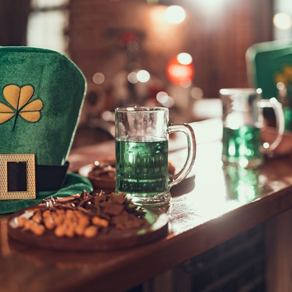 Ουίσκι, μπύρες και cocktails για την St. Patrick's Day