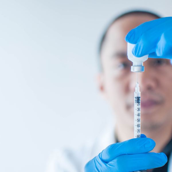 Μπορεί το εμβόλιο της γρίπης να ενισχύσει την ανοσία στον κορονοϊό;