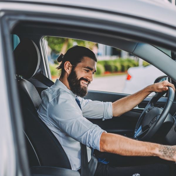 Οι νέοι σήμερα δεν ενδιαφέρονται για την οδήγηση. Αλλά γιατί;