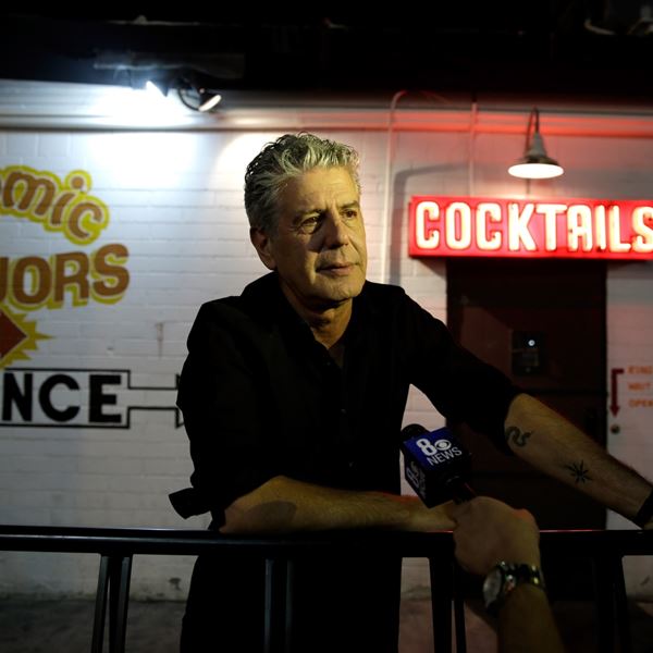 Πού είναι η καλύτερη μπύρα στον κόσμο, σύμφωνα με τον Anthony Bourdain