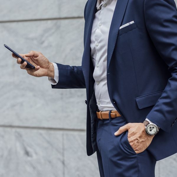 Διαχρονικά αξεσουάρ που ο καθένας πρέπει να έχει στην γκαρνταρόμπα του