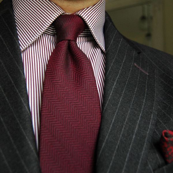 Τα πιο κομψά πουκάμισα που θα φορέσεις στις γιορτές