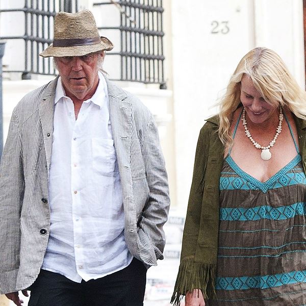 Στα καλά νέα της ημέρας: Ο Neil Young κι η Daryl Hannah παντρεύτηκαν