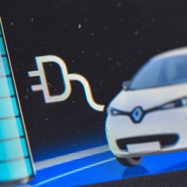 Η μπαταρία ηλεκτρικού αυτοκινήτου που θα φορτίζει σε 15''