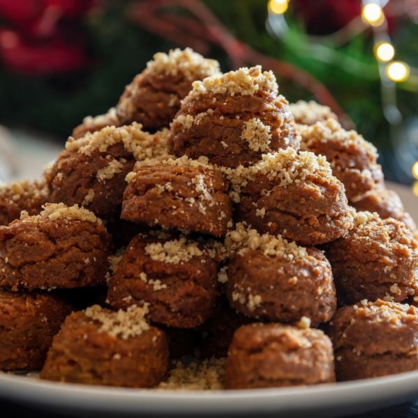 Μελομακάρονα που τρώγονται με κουτάλι, made in Θεσσαλονίκη