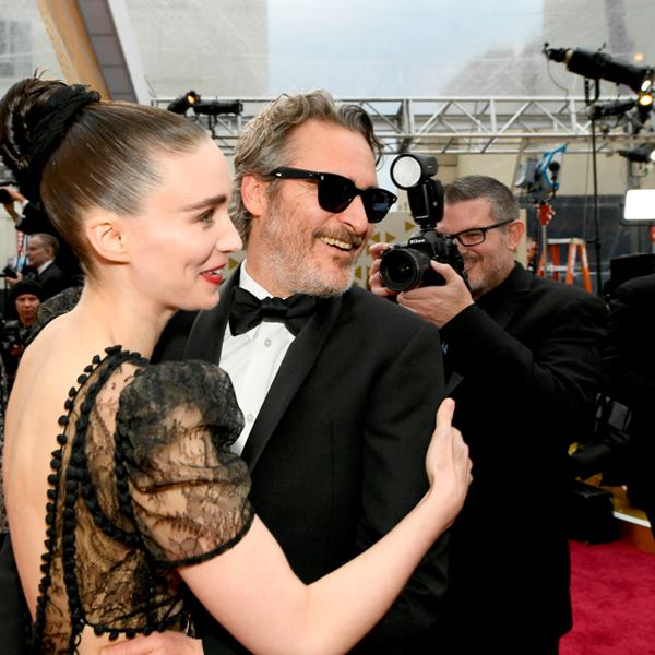 Ο Joaquin Phoenix έγινε πατέρας και τίμησε τον αδικοχαμένο αδερφό του