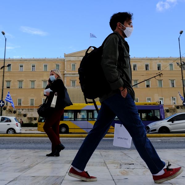 Αργεί η άρση του lockdown: Τα σενάρια δείχνουν Απρίλιο