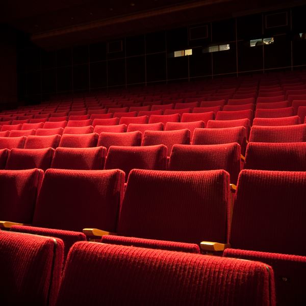 Ποινική δίωξη σε βάρος ακόμη ενός ηθοποιού για βιασμό