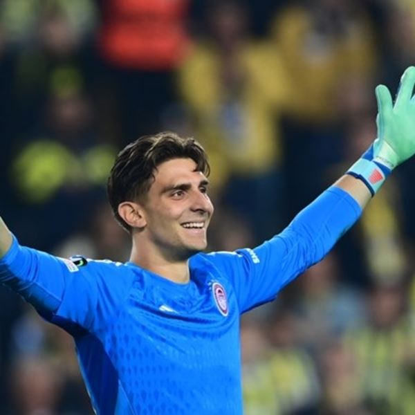 O Κωνσταντίνος Τζολάκης του Ολυμπιακού απέκρουσε μέσα σε ένα βράδυ τα περισσότερα πέναλτι στην καριέρα του