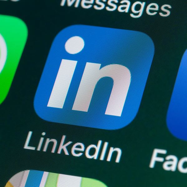 Μήνυση στο LinkedIn από χρήστες της premium υπηρεσίας