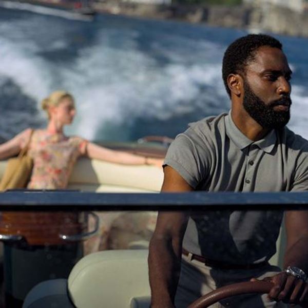 Τι σχέση έχει το Tenet του Christopher Nolan με τον James Bond