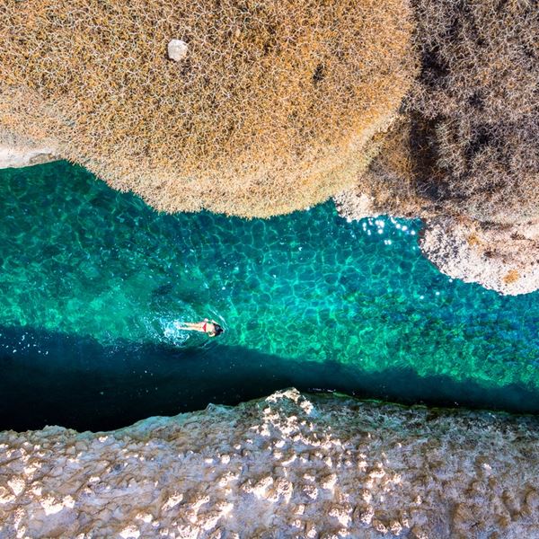 Δύο ελληνικά νησιά στα must για διακοπές του National Geographic