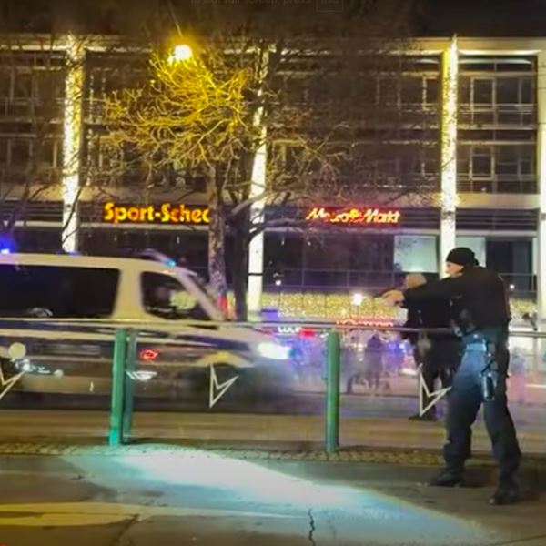 Η στιγμή της σύλληψης του δράστη της επίθεσης στο Μαγδεμβούργο (video)