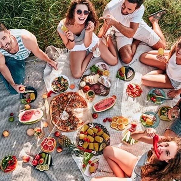 Πικνίκ την Κυριακή | Συντροφιά και Coca-Cola