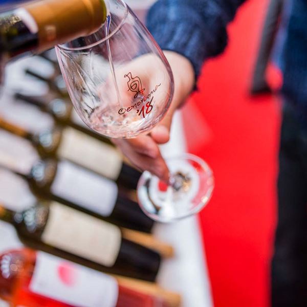 Το Οινόραμα κλείνει τα 25 και το γιορτάζει με κορυφαία κρασιά