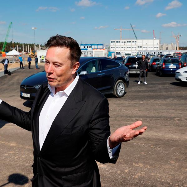 O Elon Musk μολις έγινε ο 2ος πλουσιότερος άνθρωπος στον κόσμο