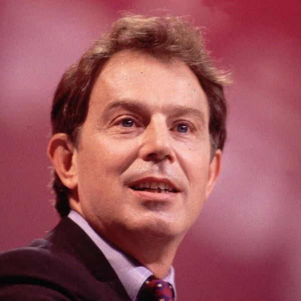 Ο Tony Blair, μόλις, έφτιαξε εταιρεία στη χώρα μας. Αλλά γιατί;